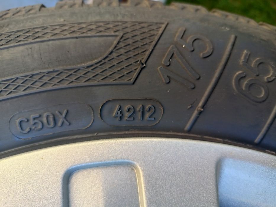 Komplet kół stalowych ford 4x108 175/65 r14