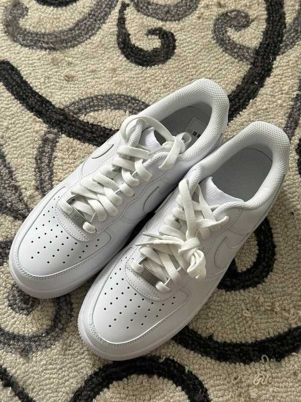 Białe Air Force 1 NOWE R38.5