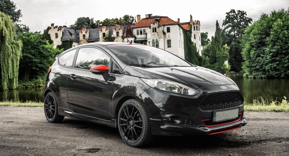 Ford Fiesta black edition