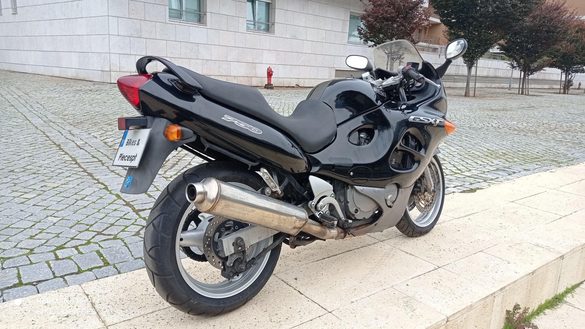 Suzuki gsxf 750 ORIGINAL