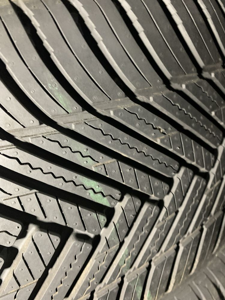 Шины б/у всесезонные  255/50 19 Hankook kinergy 4 s gen 2
