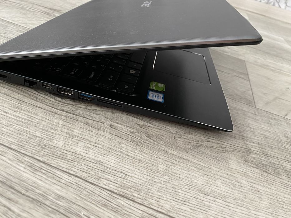 Продаю ноутбук acer