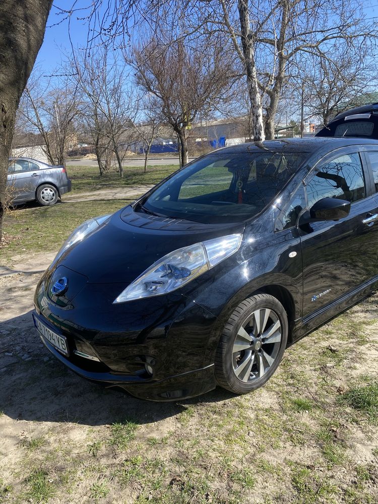 Продам Nissan Leaf 2016р. 30кв.