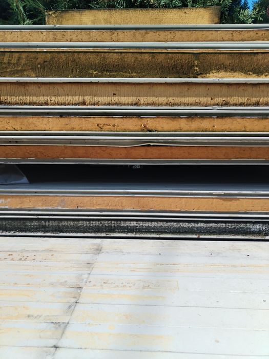 Płyta PIR 8cm w metalowej obudowie