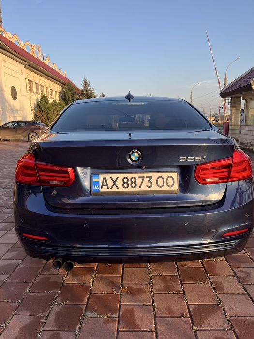 Продам BMW F30 328i
