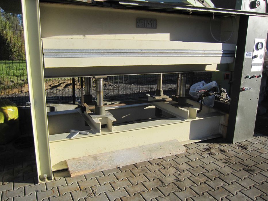Prasa do forniru stolarskie hydrauliczna pułkowa SIMI 250X130