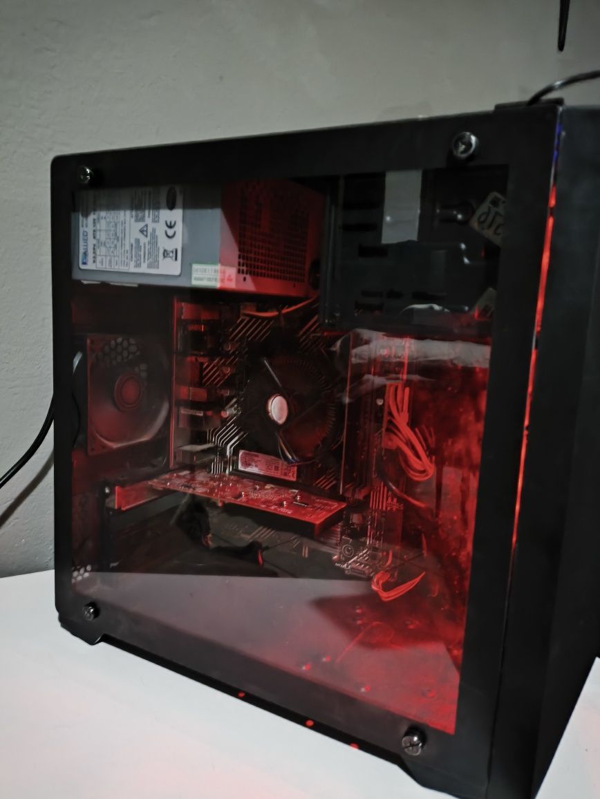 PC gamer i5 gt 1030/trabalho, com Windows