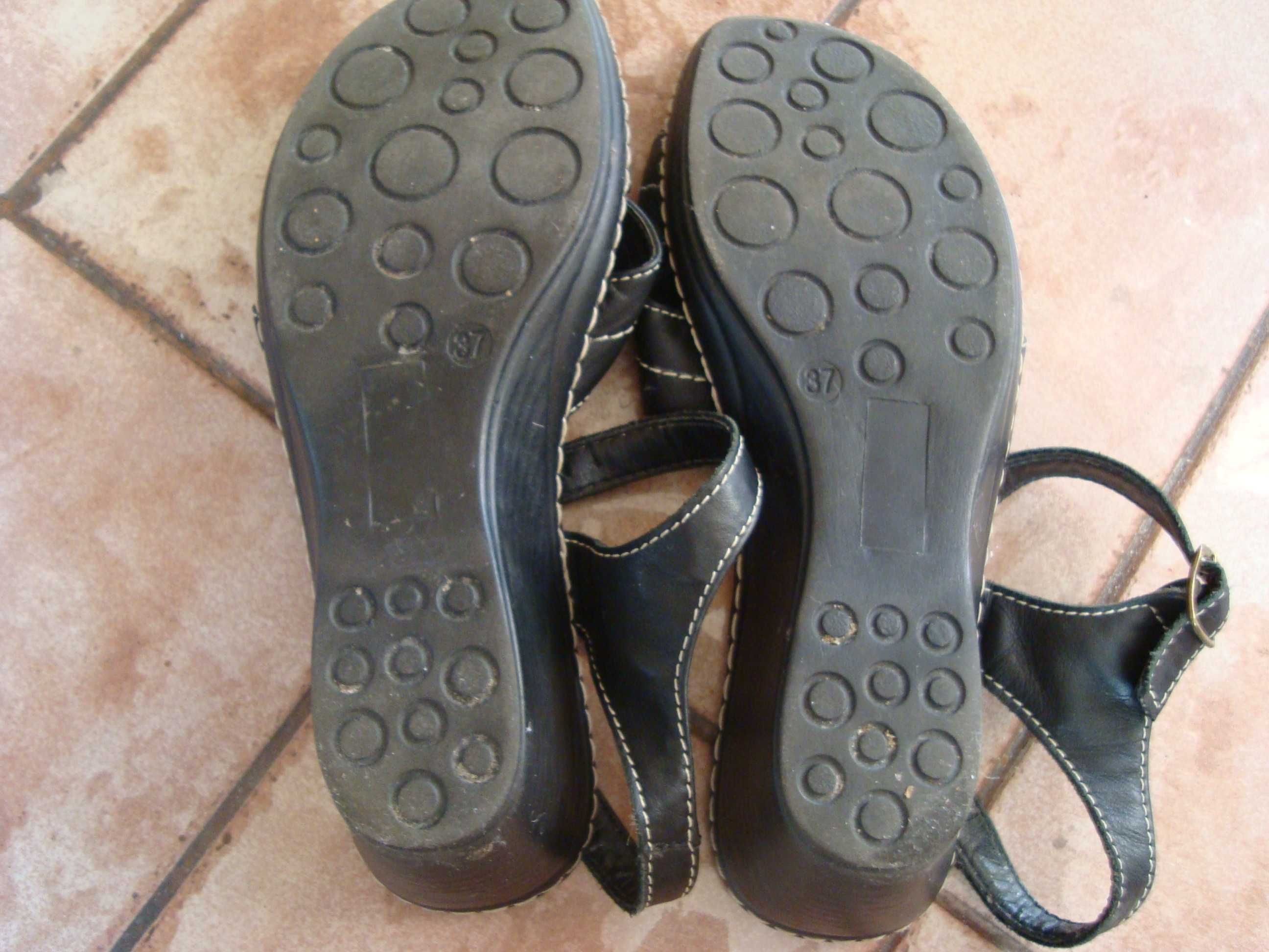 Skórzane sandały Lasocki 37