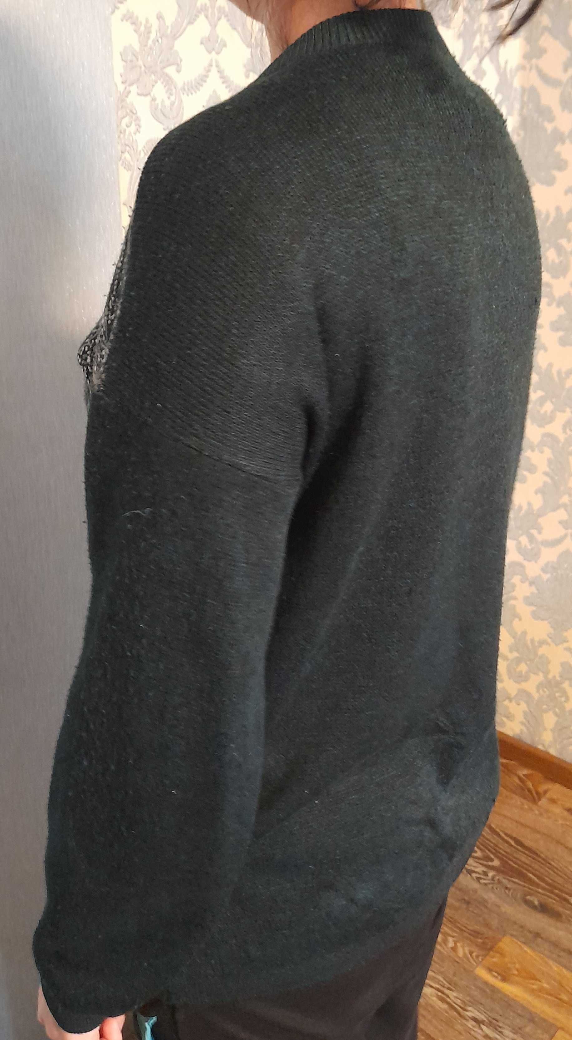 Кофта женская на пуговицах  52-54 размер