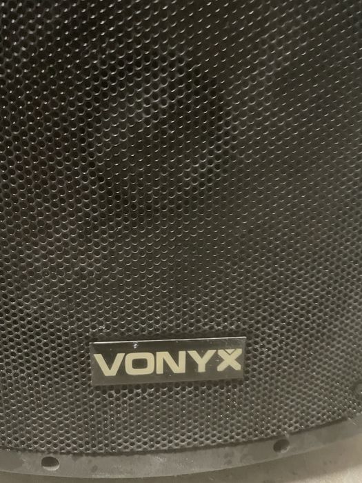 Colunascom ligacao entre elas  com alto som VONIYX