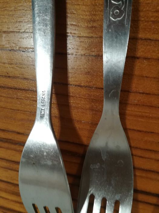 Widelce stołowe sztućce inox lefana  róże prl