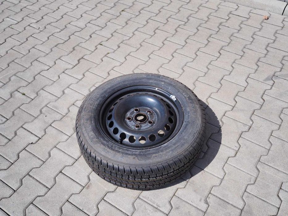 koło / opona Bridgestone 215/65 R16C