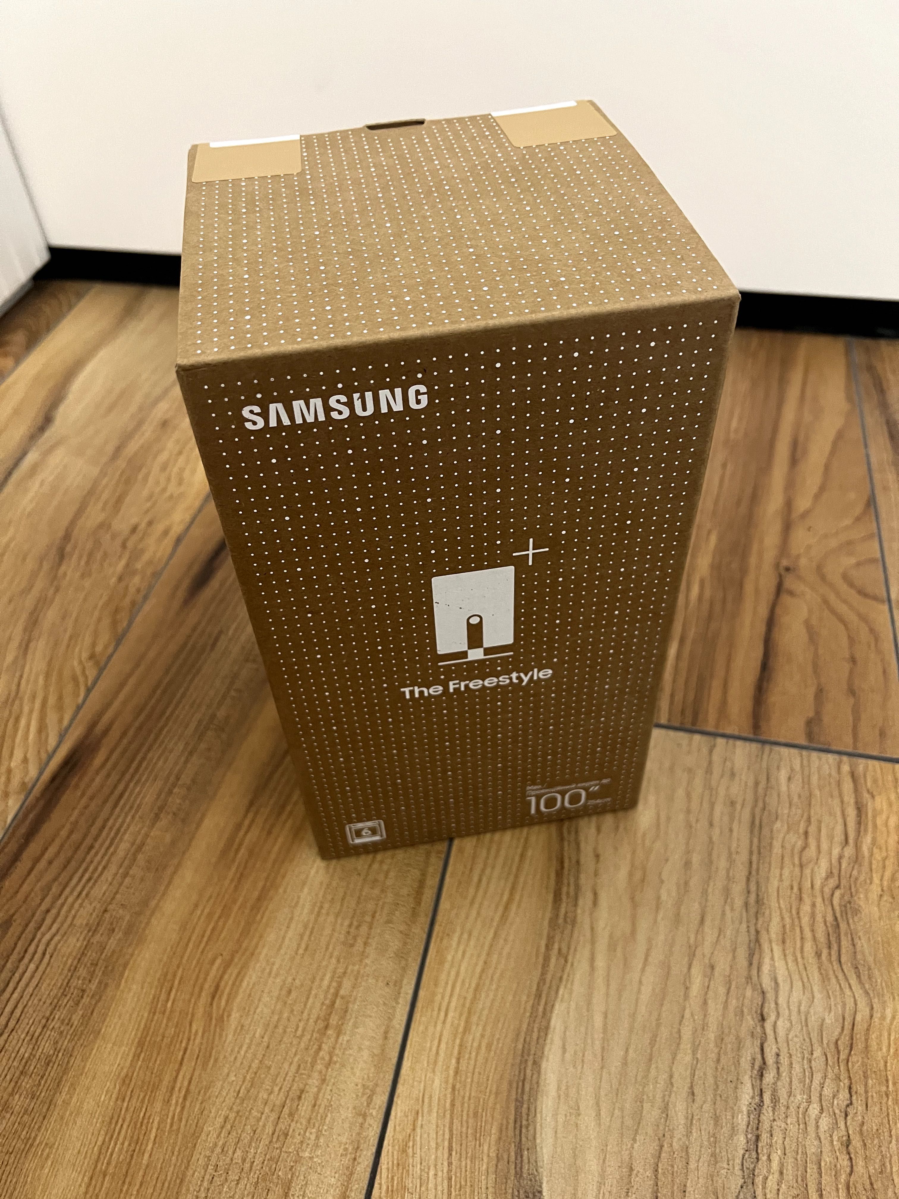 Новий проєктор Samsung The Freestyle SP-LFF3CLAXXUA