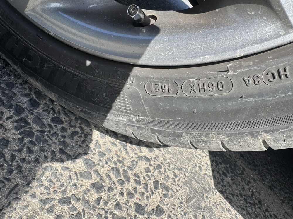 Michelin Pilot Sport 4 225/45R17