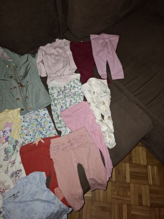 Paczka ciuszków paka ciuchow dla dziewczynki 68 smyk Pepco kurtka spod