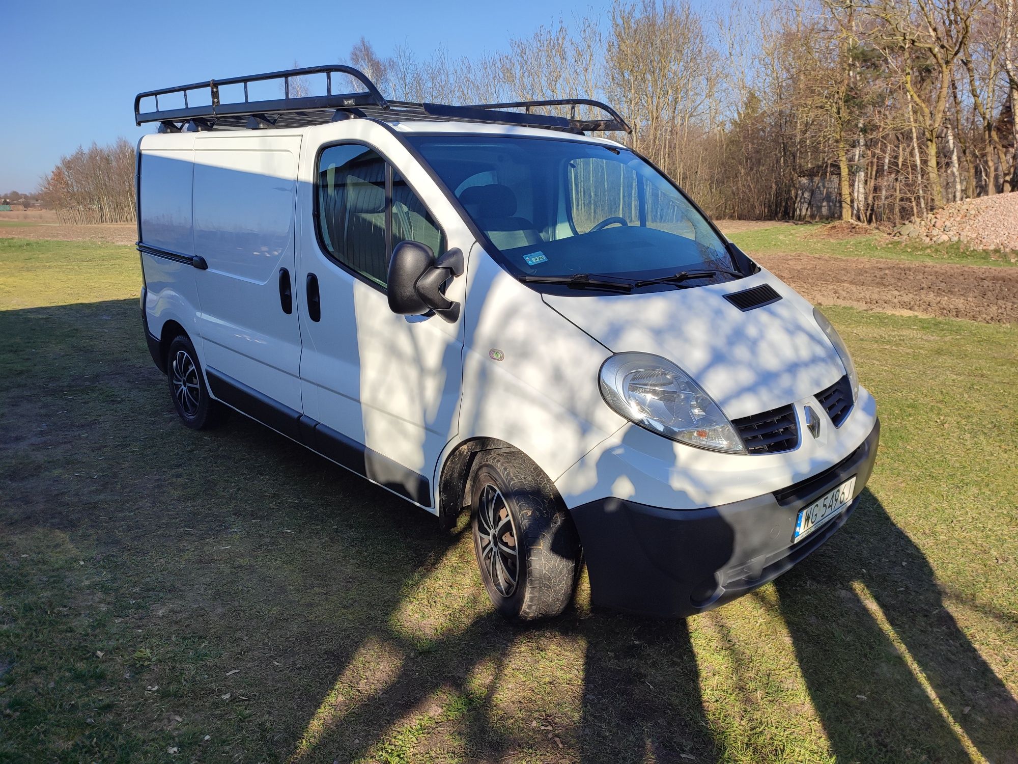 Renault Trafic 2.0 DCI, zadbany, bagażnik dachowy, hak !!