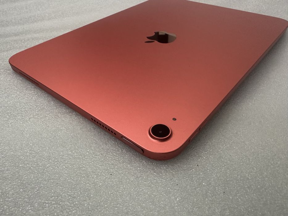 iPad 11 128 2025 батарея 100%
