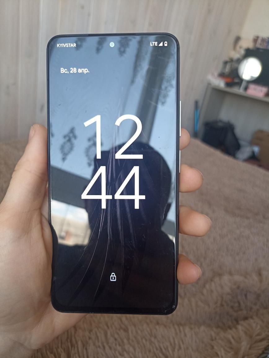 Xiaomi Poco f3 8/258