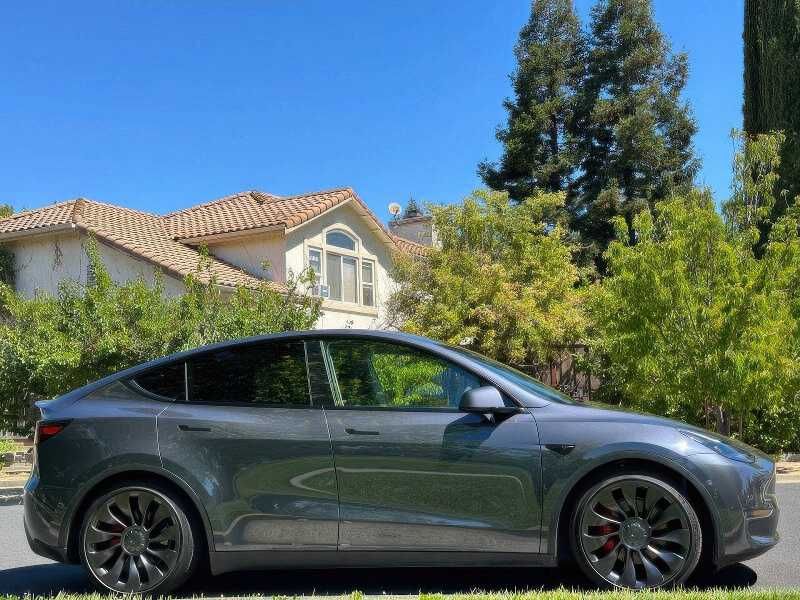 2022 Tesla Model Y Performance