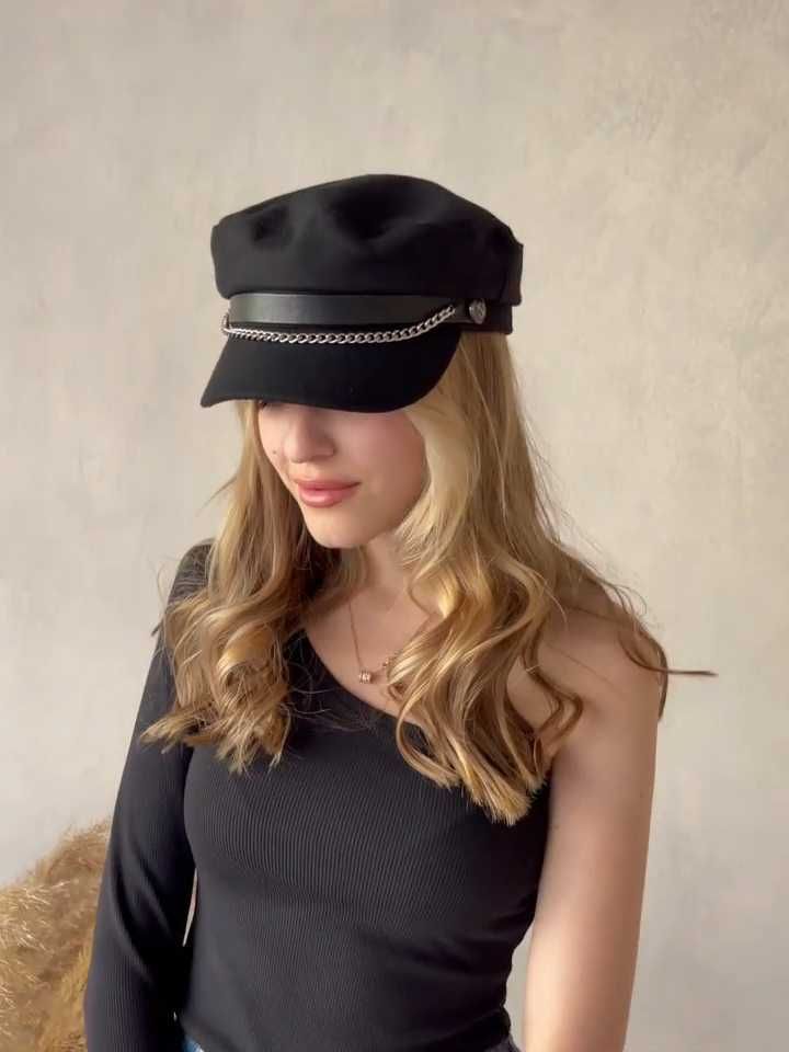 Чорний жіночий капелюх / кашкет / кепка-скрипаль