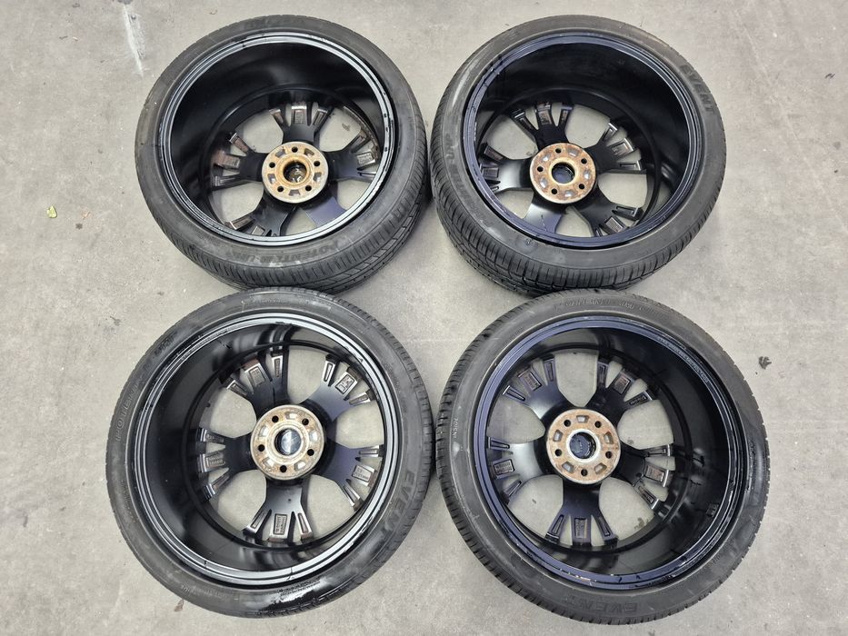 Felgi Koła 18" 5x112 ET45 czarny połysk wyważone