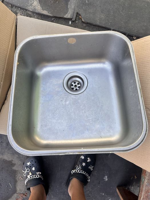 Продам раковину в гарному стані