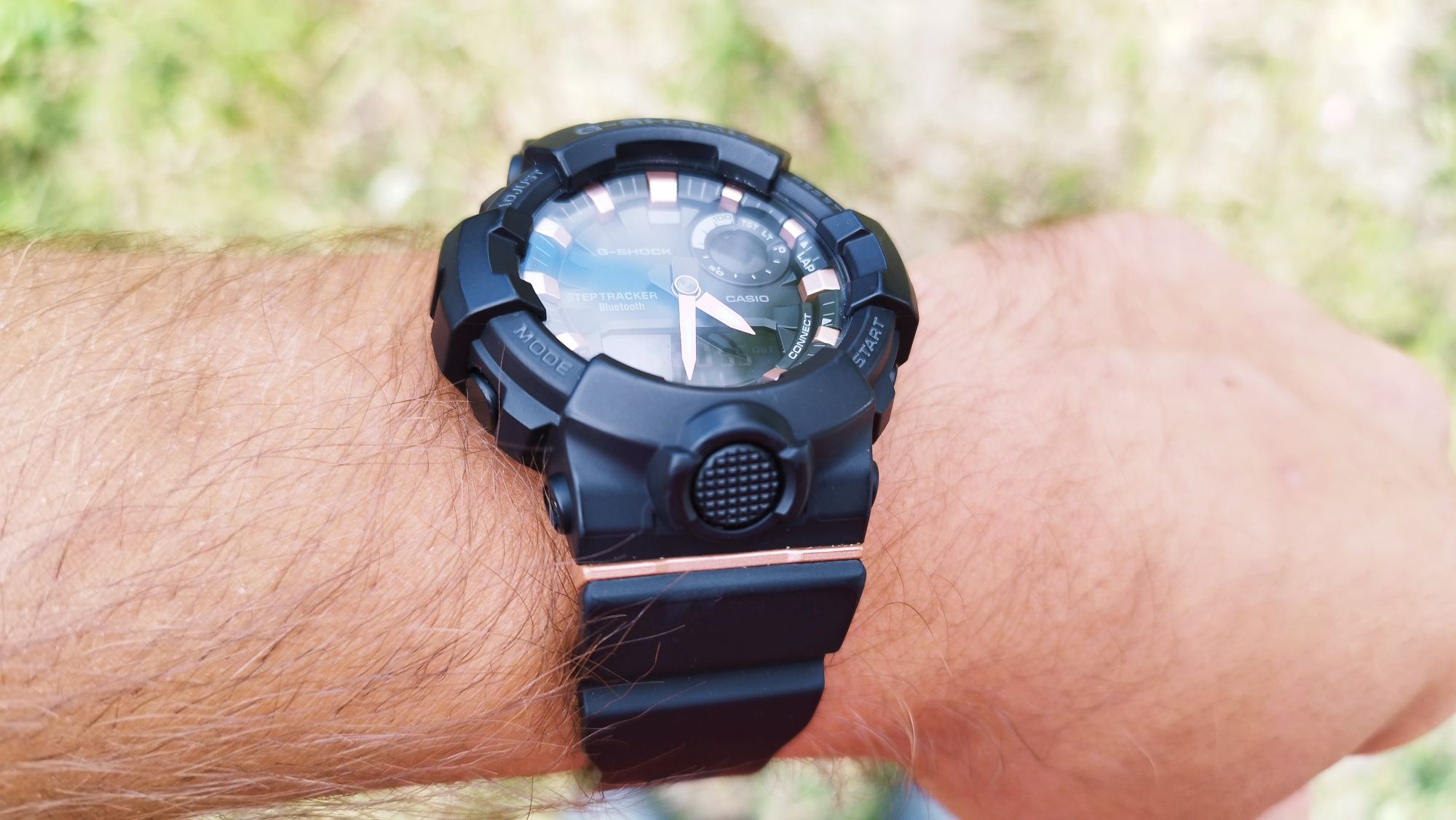 Годинник Casio G-Shock GMA-B800-1AER