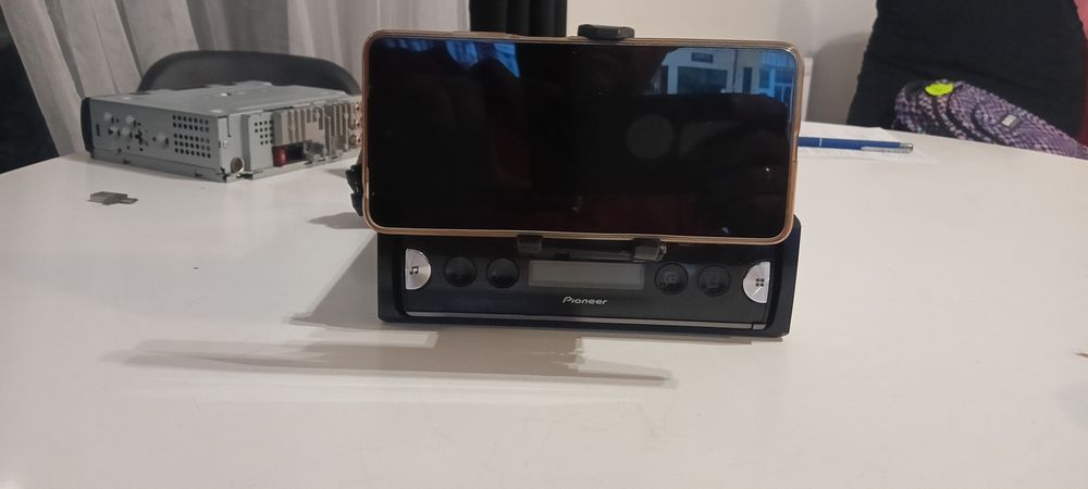 Radio samochodowe bluetooth pioneer