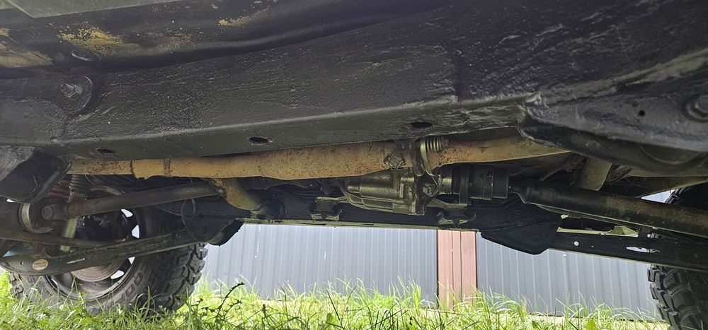 Suzuki Jimny 4x4 offroad 1.6 100KM lift, wyciągarka, zderzaki