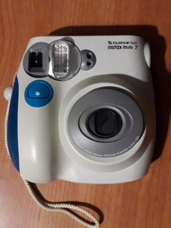 Máquina Fotográfica Fujifilm Instax Mini 7