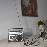 Stary radiomagnetofon Poppy CR 200