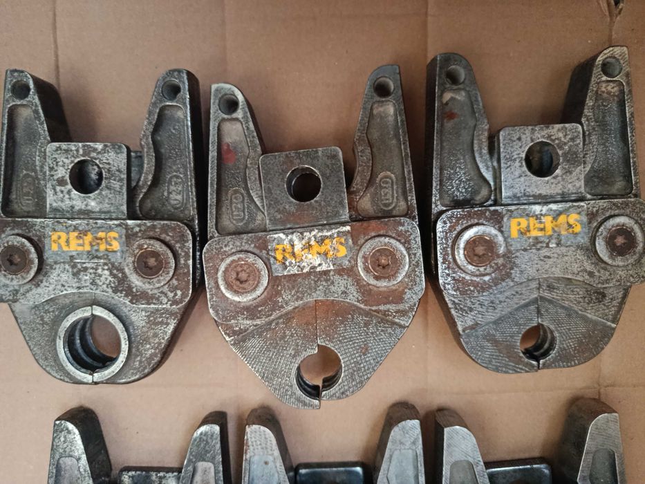 Прес кліщі REMS U16,20,25 М15,18,22