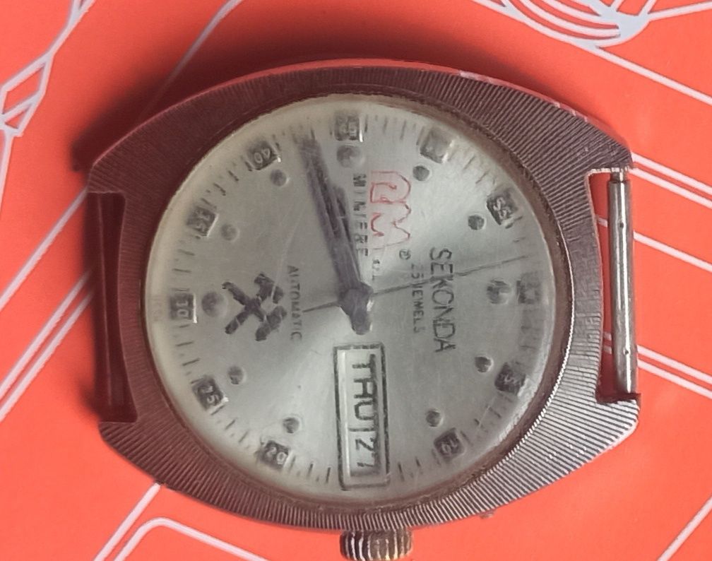 Продам часы SEKONDA 25 jawels