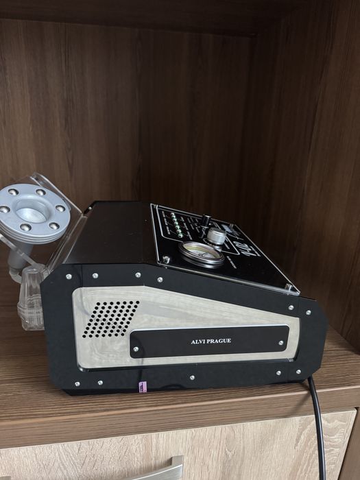 Апарат вакумної терапіі Alvi Prague