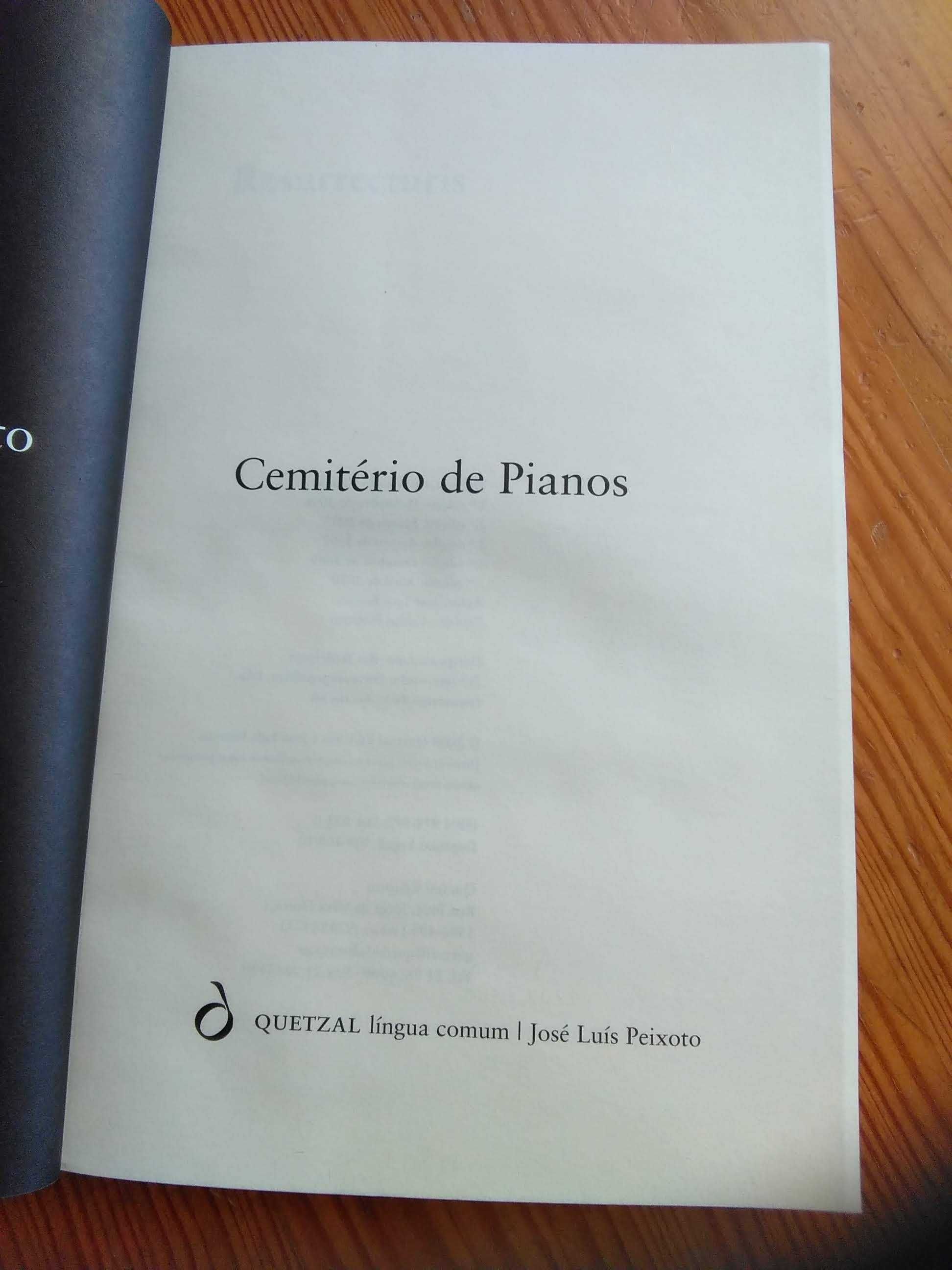 Cemitério de pianos