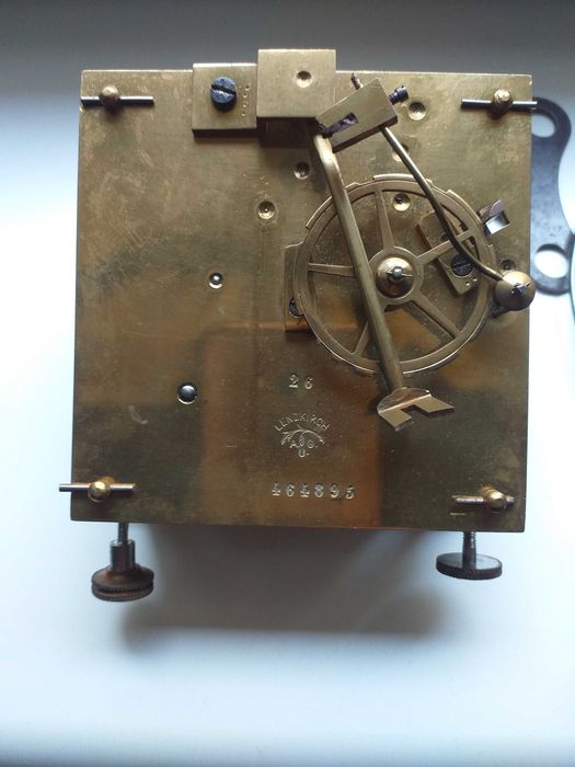 Mechanizm gong  ,sanki zegara wiszącego  Lenzkirch 1870 rok