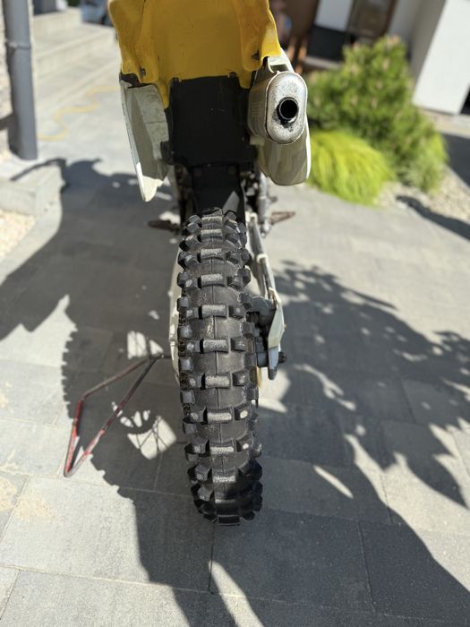 Suzuki RM 250 motocykl