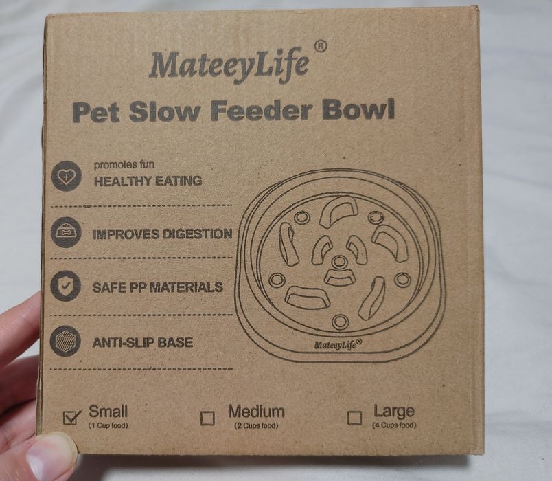 Zestaw misek dla psa, spowalniające jedzenie.