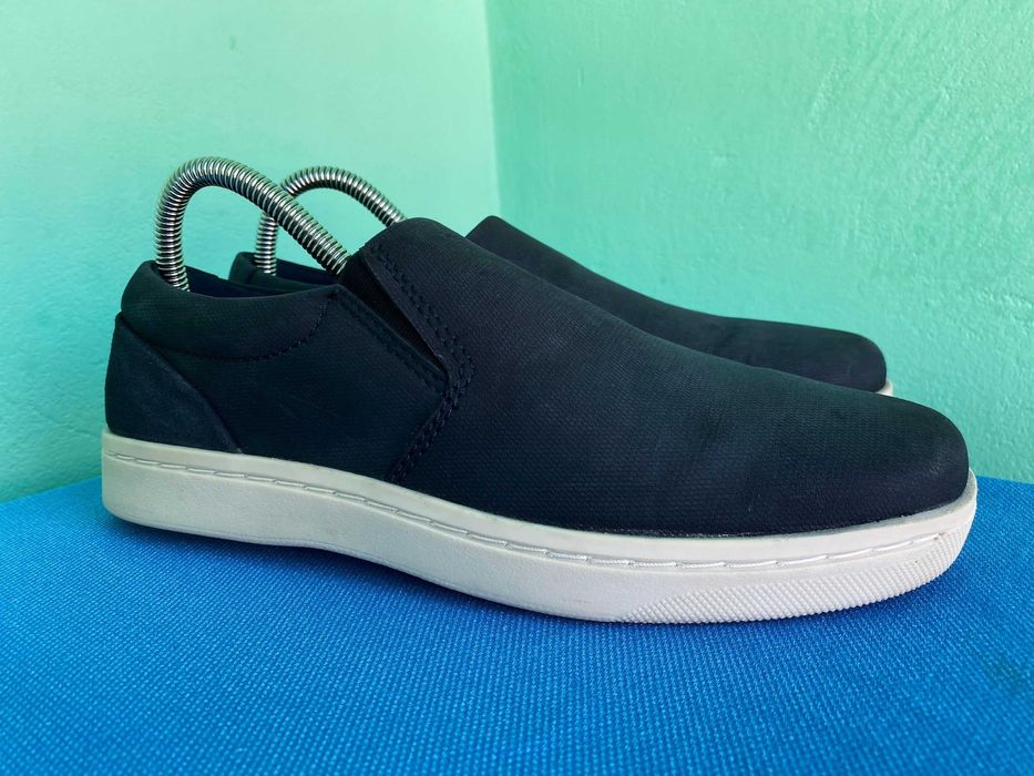Сліпони   Clarks