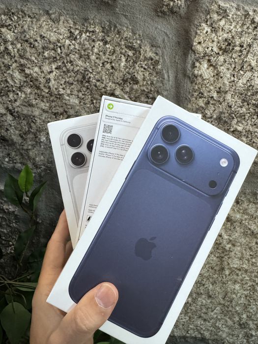 iPhone 17 Pro Max em Stock