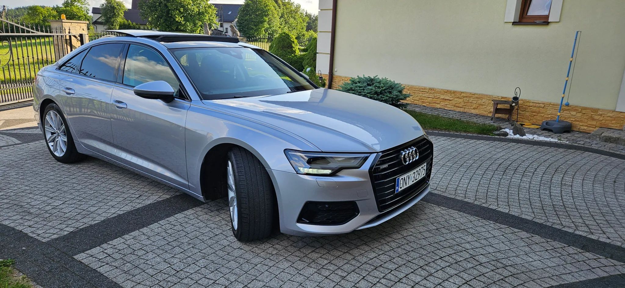 Audi A6 Audi A6 quattro
