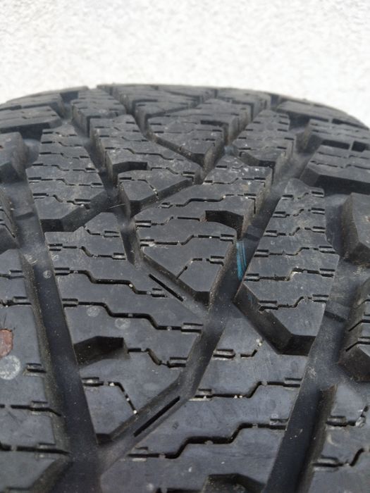 Opony 215/65/16 C Nokian Hakapelitta C3 4szt. Opony zimowe z Kolcami