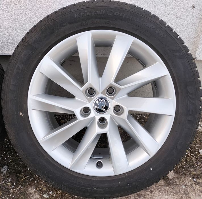 Felgi z oponami zimowymi Skoda SuperB Karoq 7x17 ET40 5X112