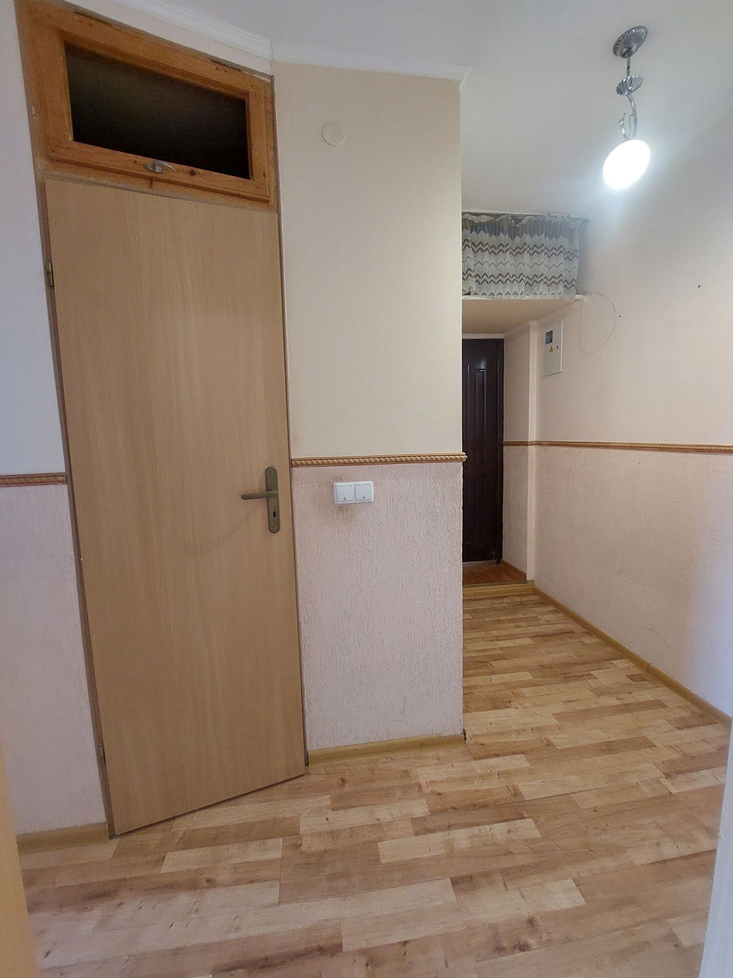 Продаж 2 кімн квартири 43,7м2 пл. Франка м. Борислав