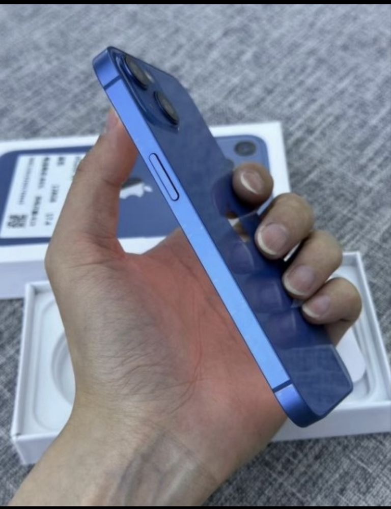 Iphone 13 128GB azul