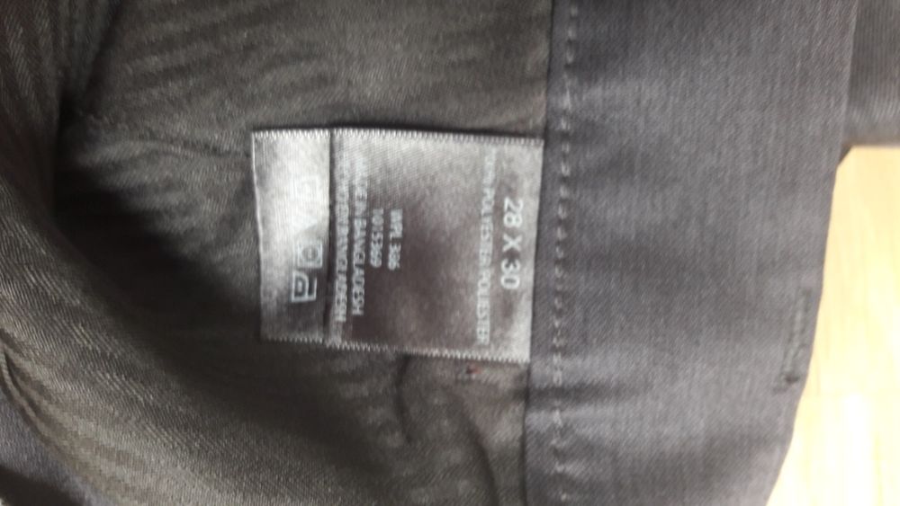 Eleganckie markowe HAGGAR spodnie 152 158