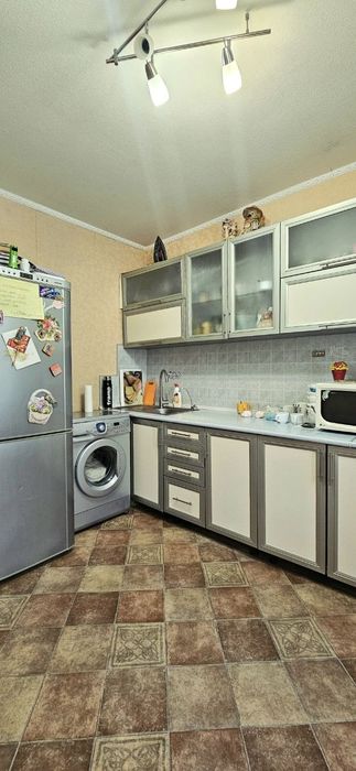 Продам 2к.кв на Космосі, вул. Олімпійська