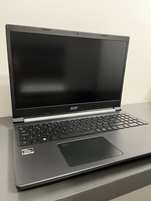Ігровий ноутбук Acer Aspire 7