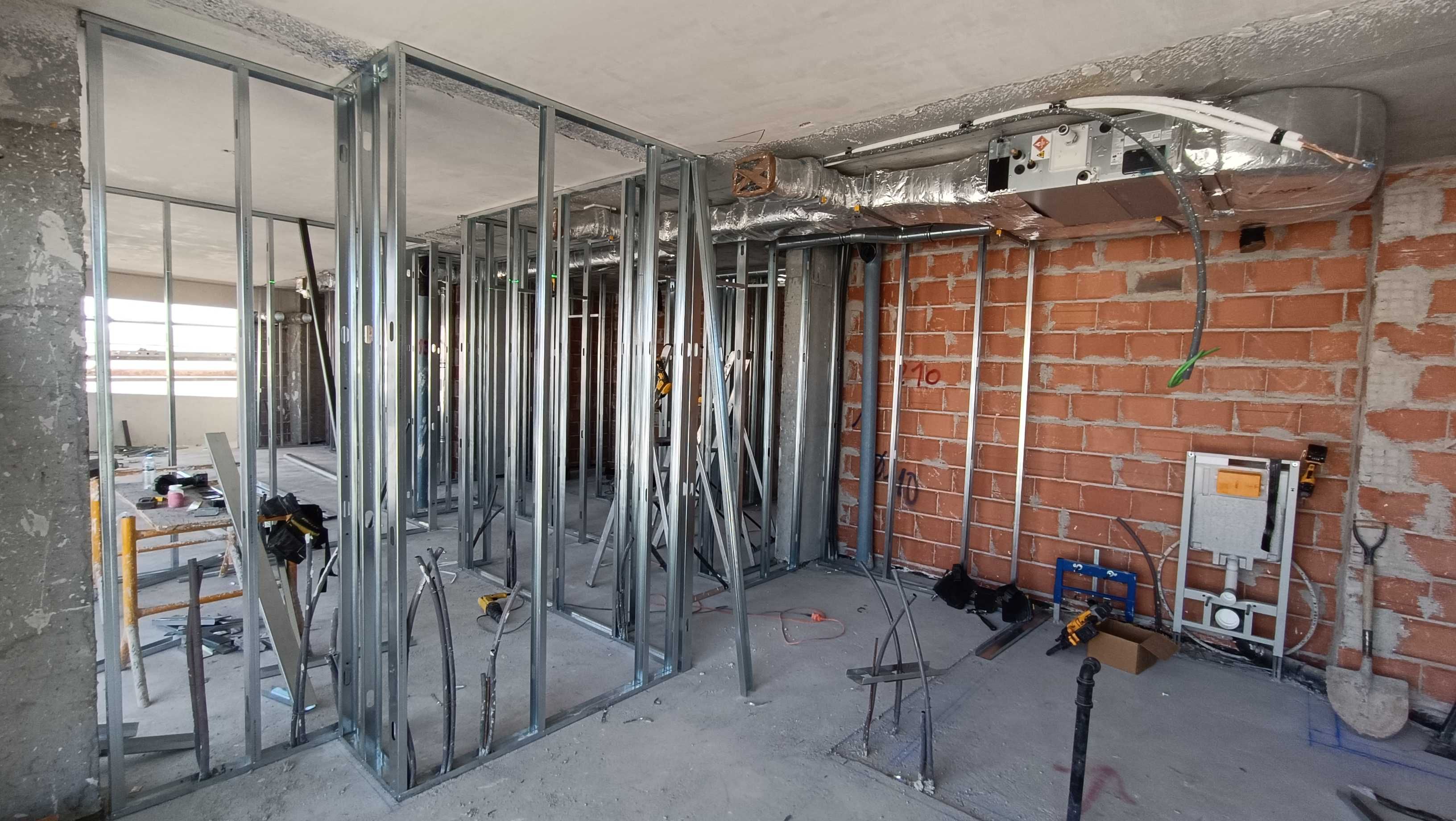 Montagem de Drywall / Pladur e Barramento