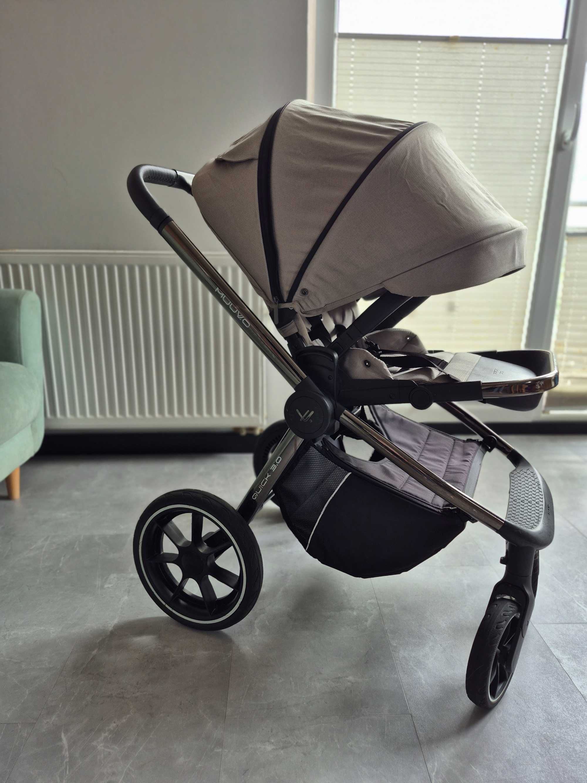 Zestaw Wózek Muuvo Quick 3.0 gondola i spacerówka